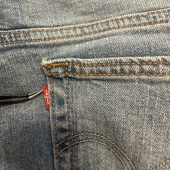 Levi's Women's Boot Cut Jeans 515 - Picture 4 of 6